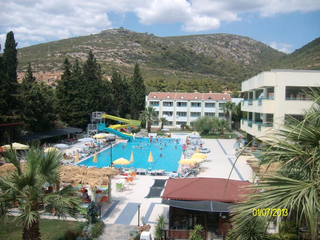 La Santa Maria Hotel คูซาดาซี ภายนอก รูปภาพ