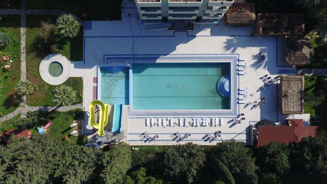 La Santa Maria Hotel คูซาดาซี ภายนอก รูปภาพ