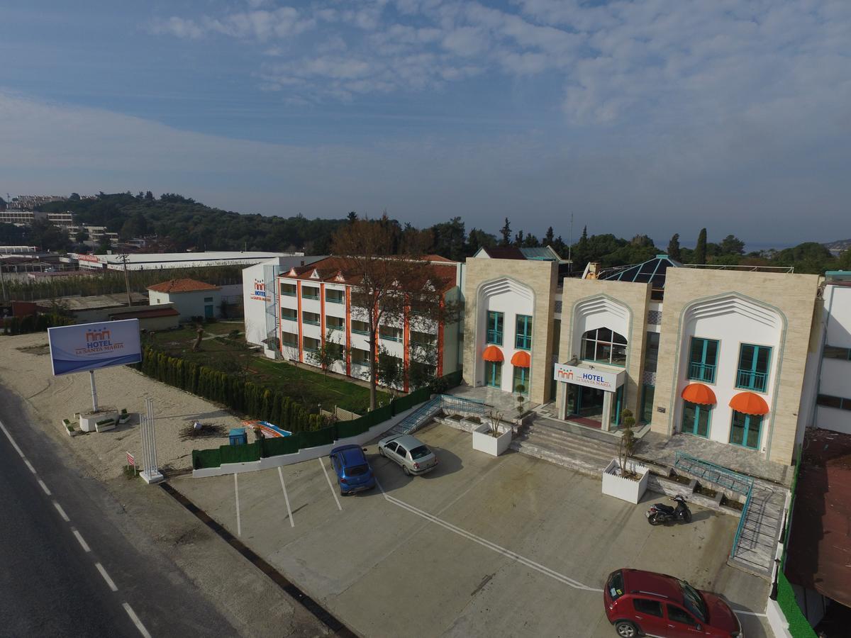 La Santa Maria Hotel คูซาดาซี ภายนอก รูปภาพ
